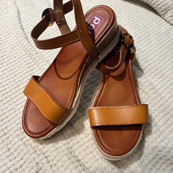 FINAL SALE $10 Brown Tan Ankle-Strap Women’s Sandals Size 11 Women’s - Picture 2 of 4